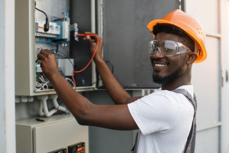7 Smart Tips for Finding Reliable Electricians in Trinidad and Tobago (Your Ultimate Guide)